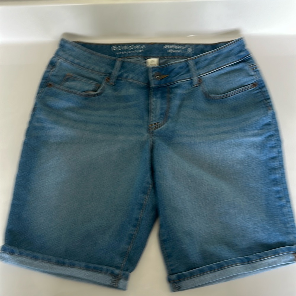 Size 6 denim shorts, Sonoma Bermuda, Mid-rise